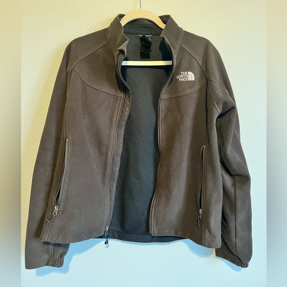 The North Face Windwall jacket size medium